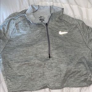 Nike athletic sphere pullover